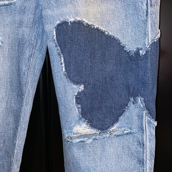 Gap Denim Butterfly Patch Girlfriend Jeans - Picture 2 of 7